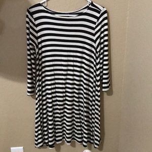 Striped dress with 3/4 sleeves